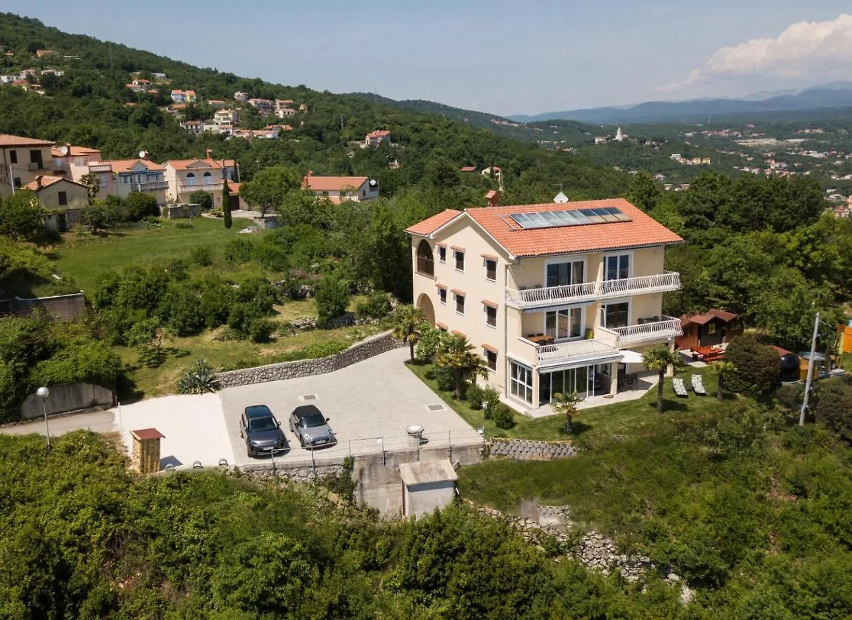 Apartamento Bela Vista 4 Rustikales Appartement Volosko