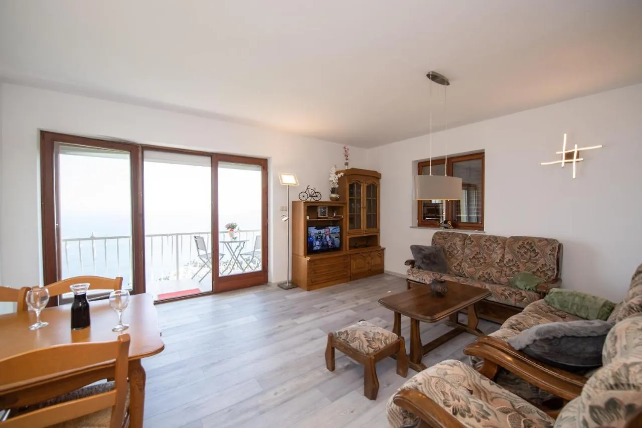 Bela Vista 4 Rustikales Appartement Volosko 0*,  Croacia