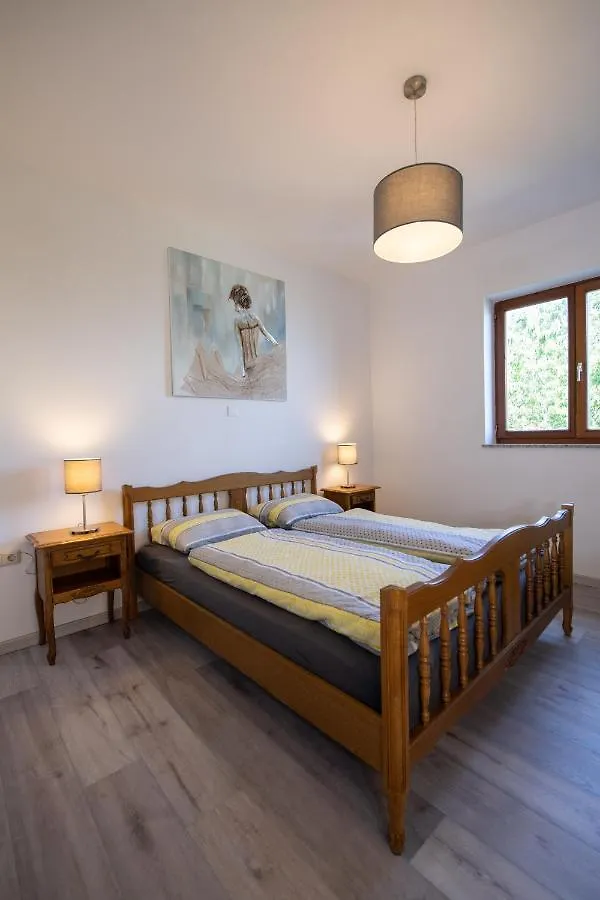 Bela Vista 4 Rustikales Appartement Volosko