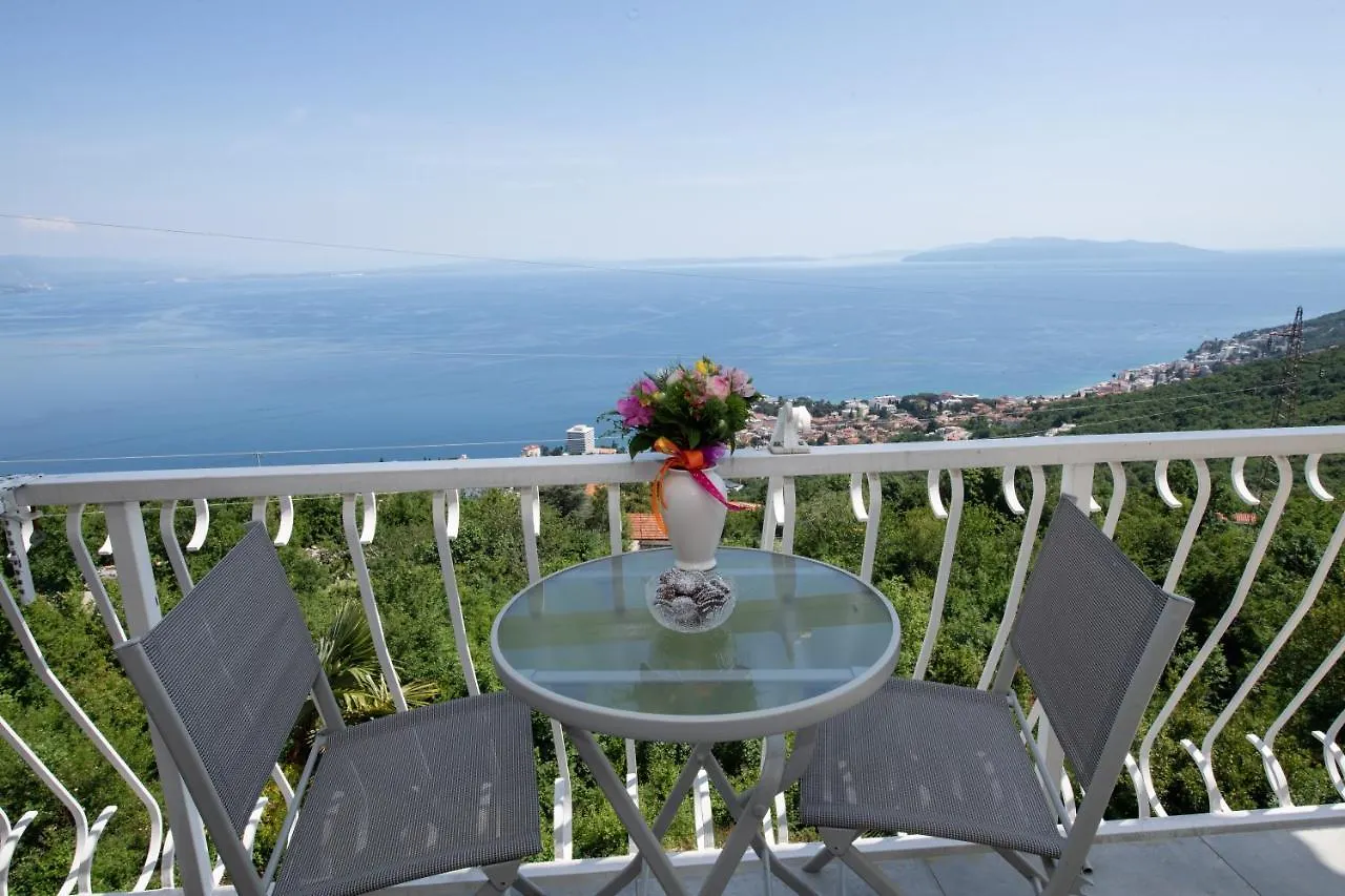 Bela Vista 4 Rustikales Appartement Volosko Apartamento