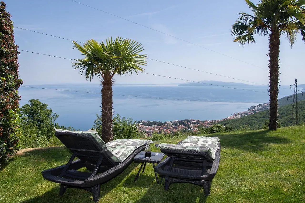 Bela Vista 4 Rustikales Appartement Volosko Apartamento